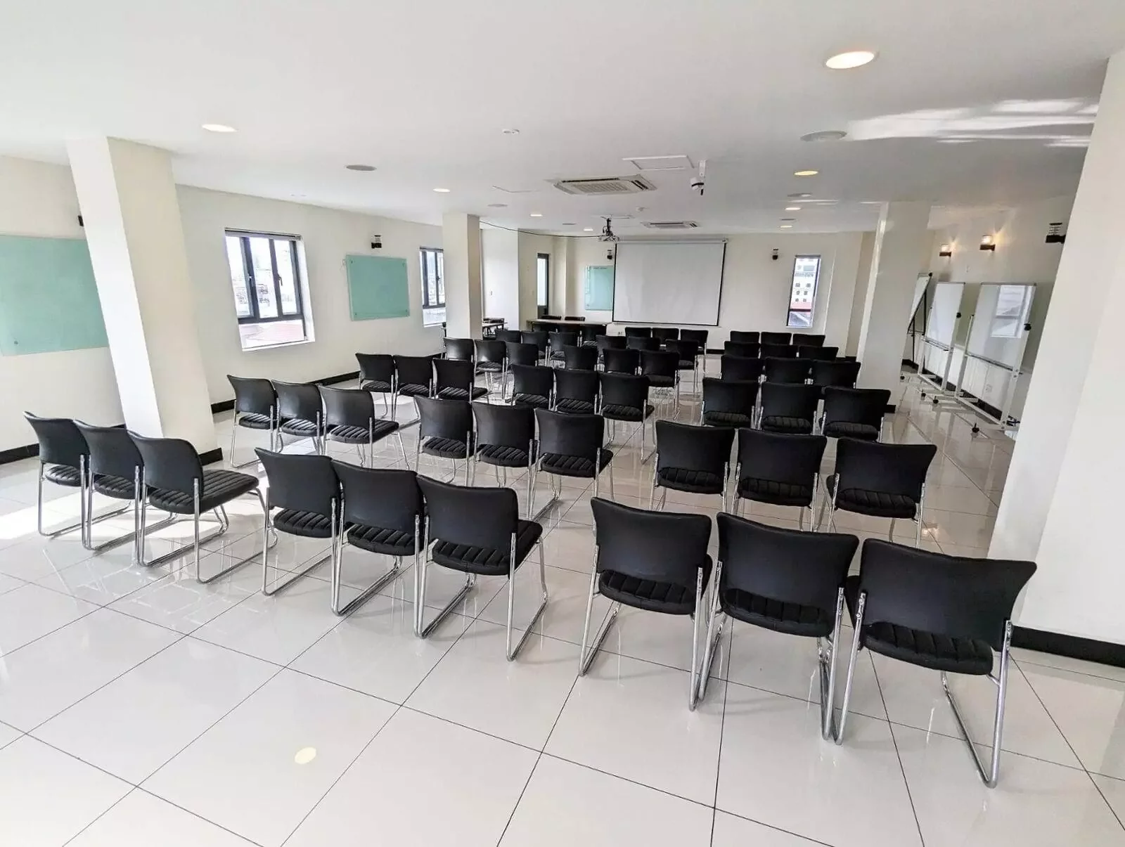 Meeting and events space at Gateway to Khmer