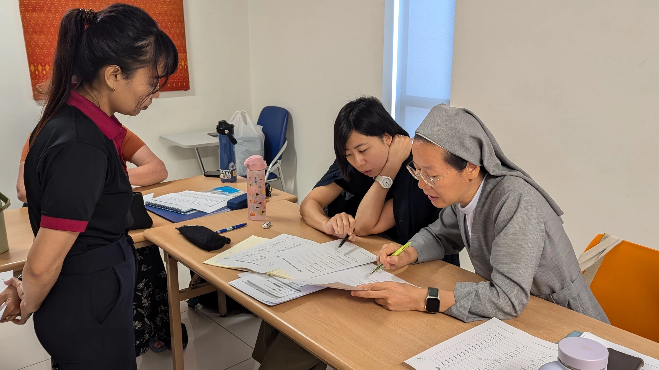teachersupervisingstudents